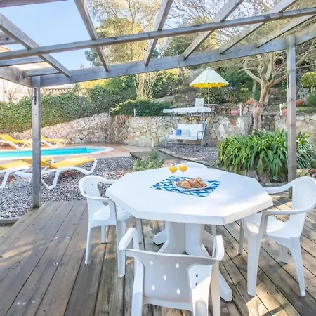 Σπίτι διακοπών Casa Chalet Con Piscina