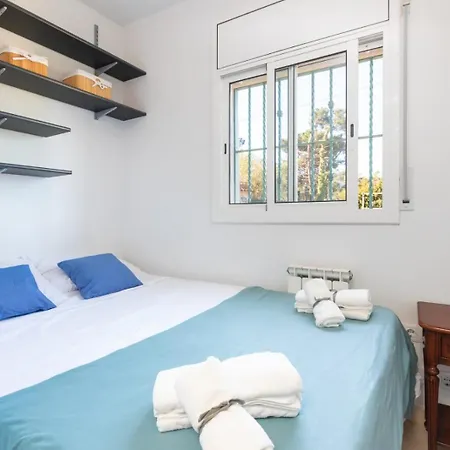 Prázdninový dům Casa Chalet Con Piscina Lloret de Mar